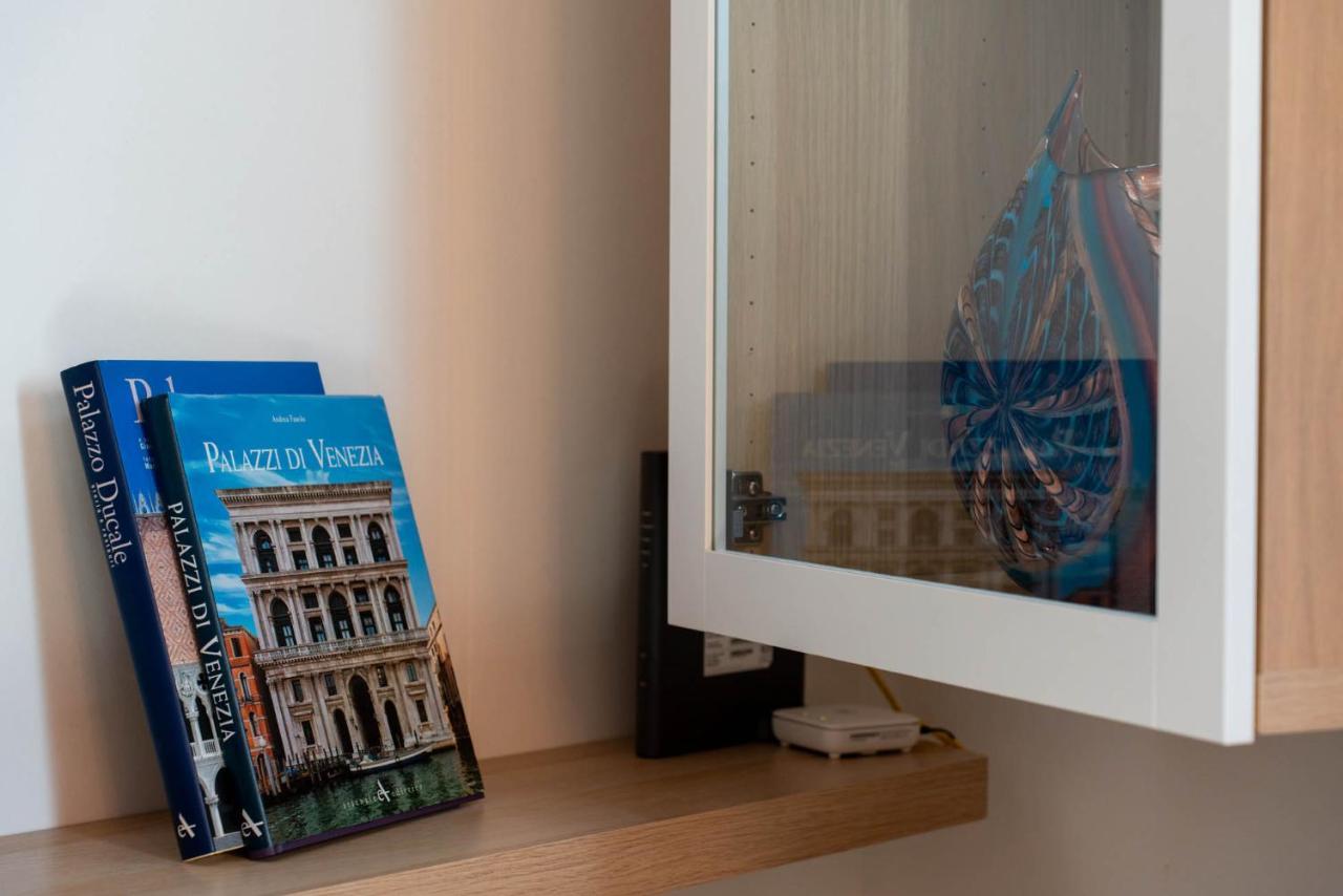Loft In Venice - Murano Venier Apartman Kültér fotó